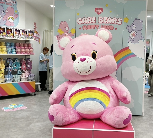 待望の第2弾が開催中！大人も夢中になる♡「ケアベア™」ポップアップ