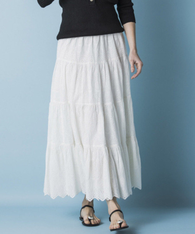 EMBROIDERY TIERED SKIRT