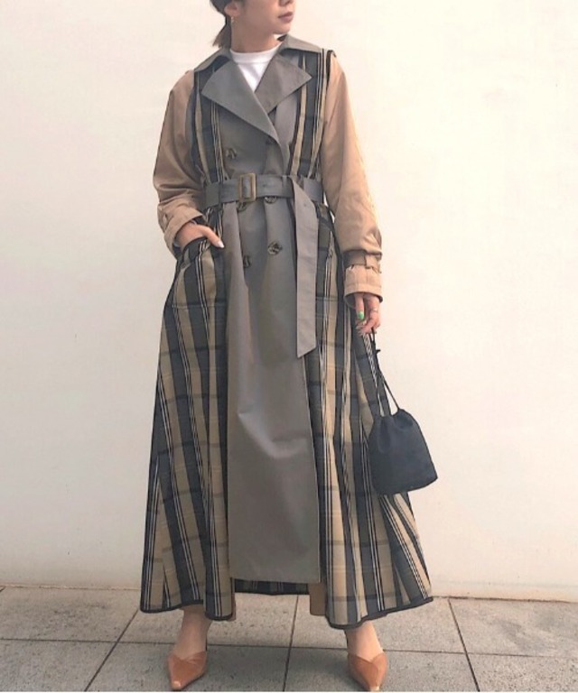 REMOVABLE TRENCH COAT