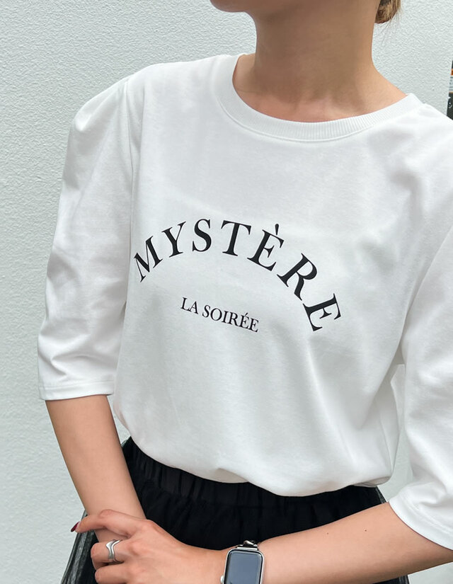 アーチロゴショルダータックTシャツ