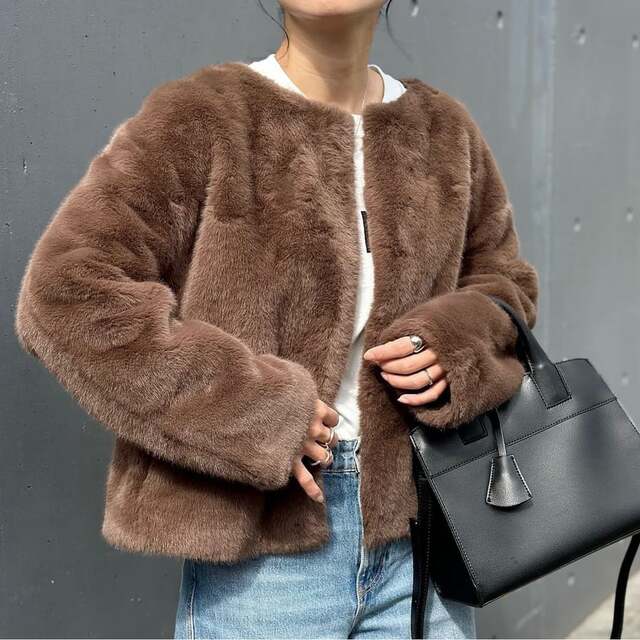 fur short coat