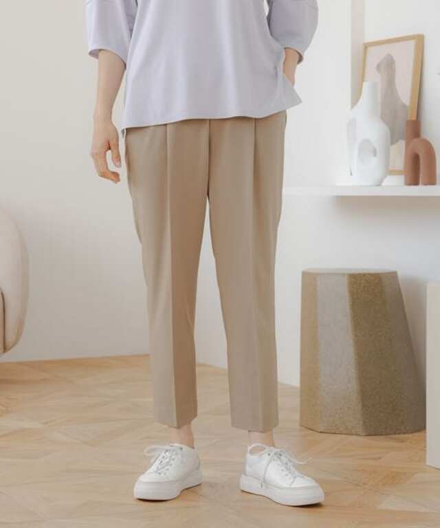 夏ラクテーパードパンツ