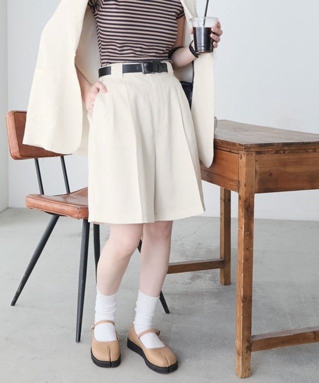 【セットアップ対応】フェイクリネン Wタックショートパンツ