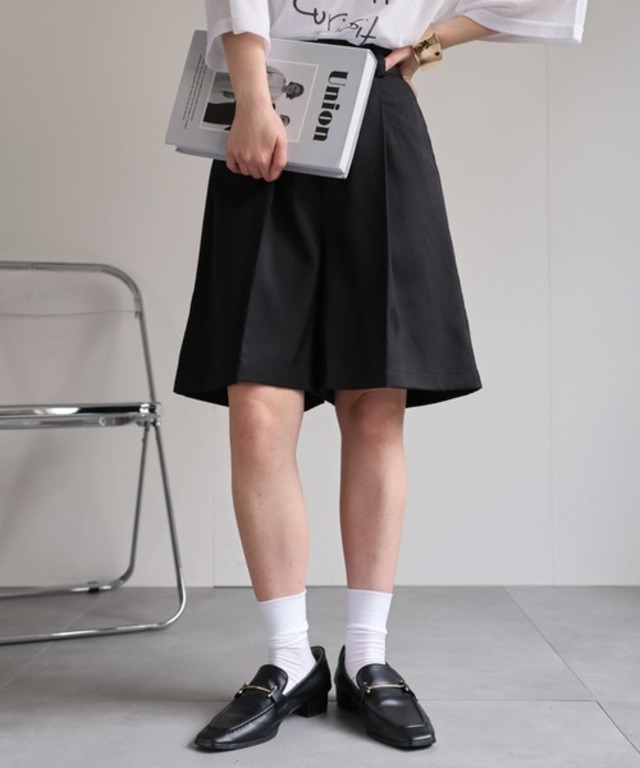【セットアップ対応】リネンタッチセンタープレスショートパンツ / ハーフパンツ