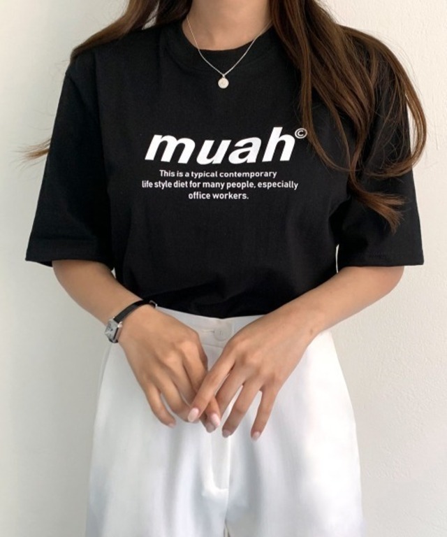 A'GEM/9 × .kom『muah muah/ムーアムーア』 GRAPHIC STANDARD T-SHIRT/スタンダード 半袖 カットソー