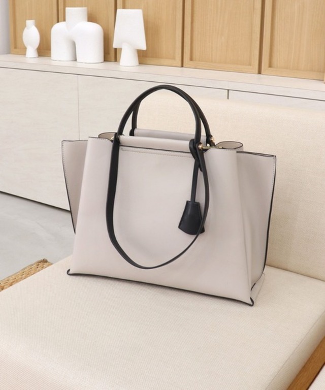 LILY / 横型A4トートバッグ