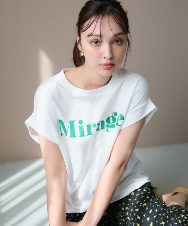 フレンチスリーブロゴプリントTシャツ