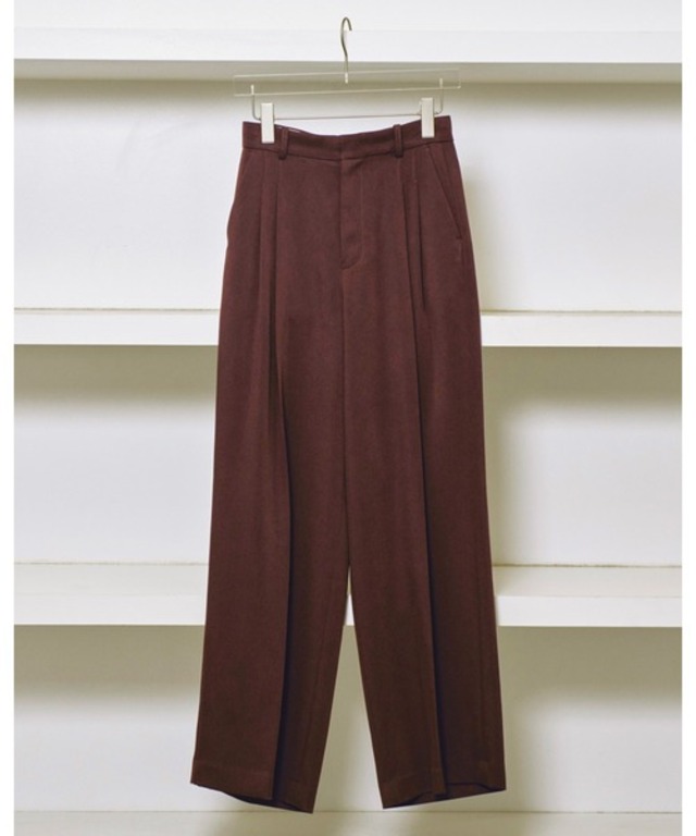 Tuck Wide Trousers