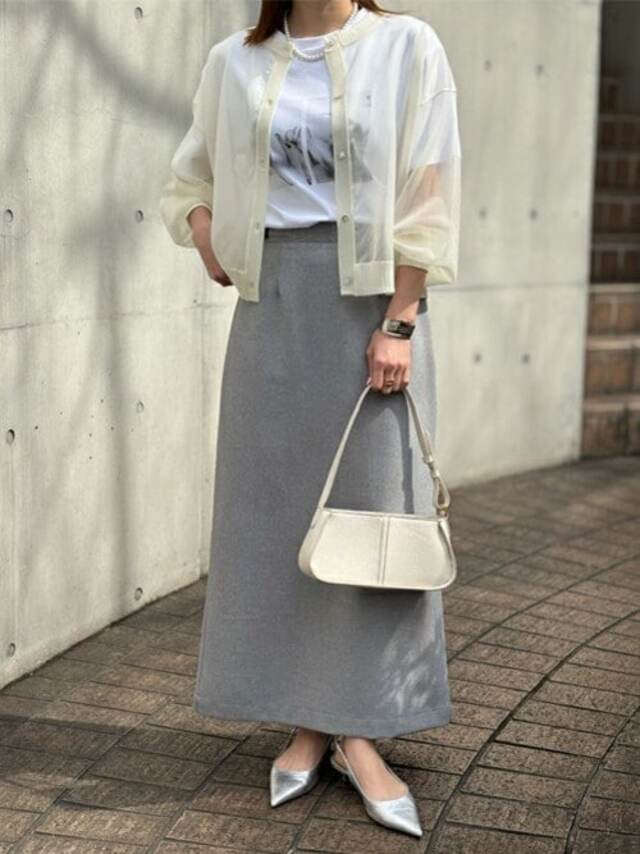 【リピーター続出！】大人ロゴプリントTシャツ