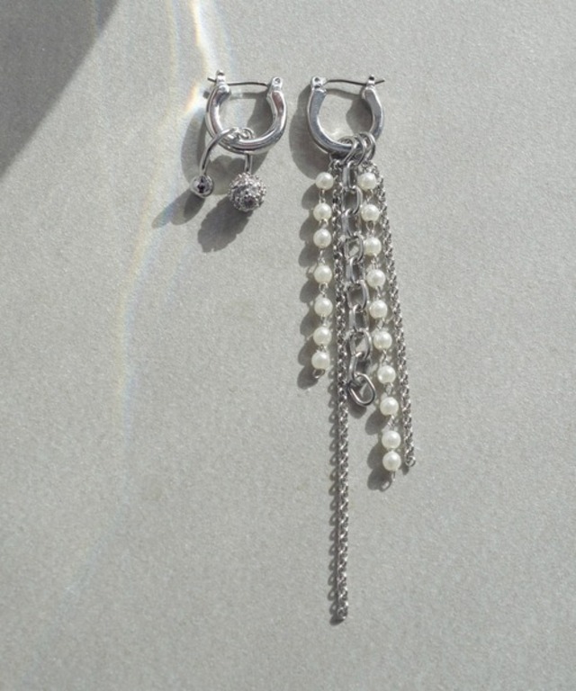 パール チェーン ロング アシンメトリー ピアス