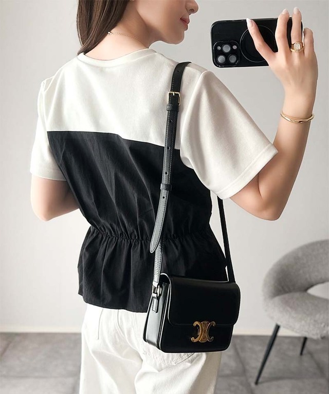 Tシャツ