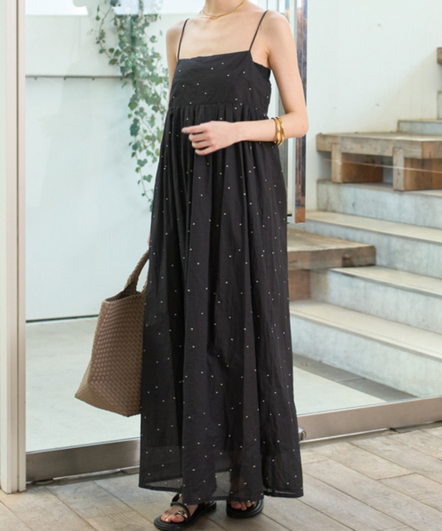 シルバードット刺繍ワンピース