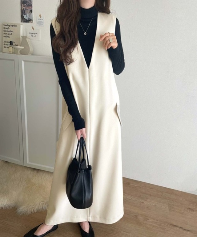 １枚でサマになる！上品リラクシーstyle。ポケット付 Vネック ワンピース(ロング丈)