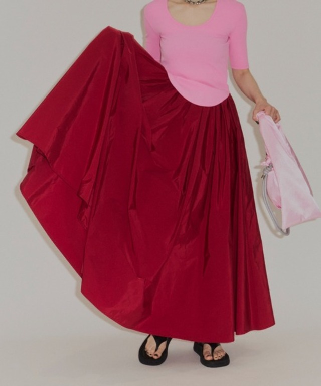 Voluminous taffeta skirt/ボリュームタフタスカート