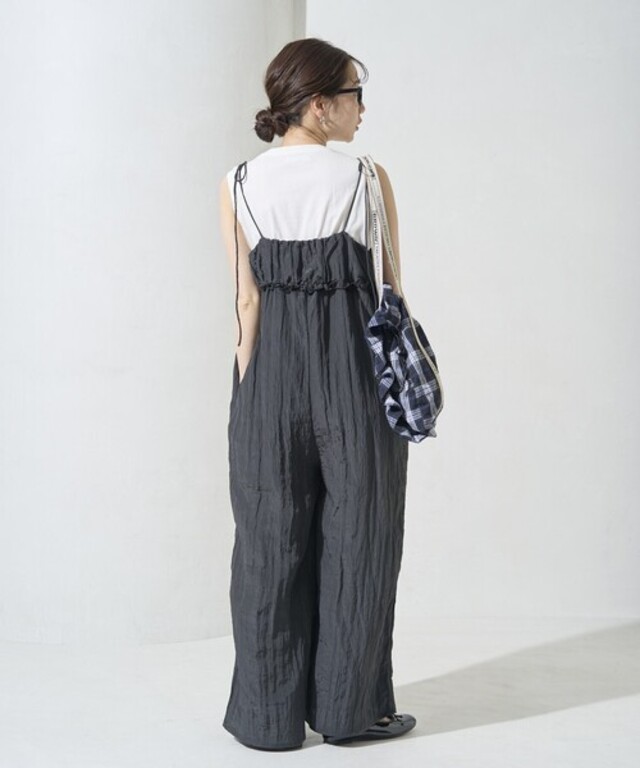 限定展開 ワッシャー 加工 フリル ボリューム サロペット