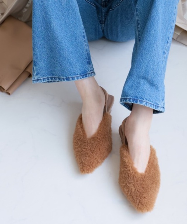 もこもこファースリングバックパンプス