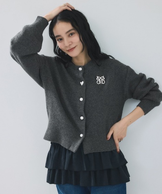 アソートパール釦カーディガン/イージーケア