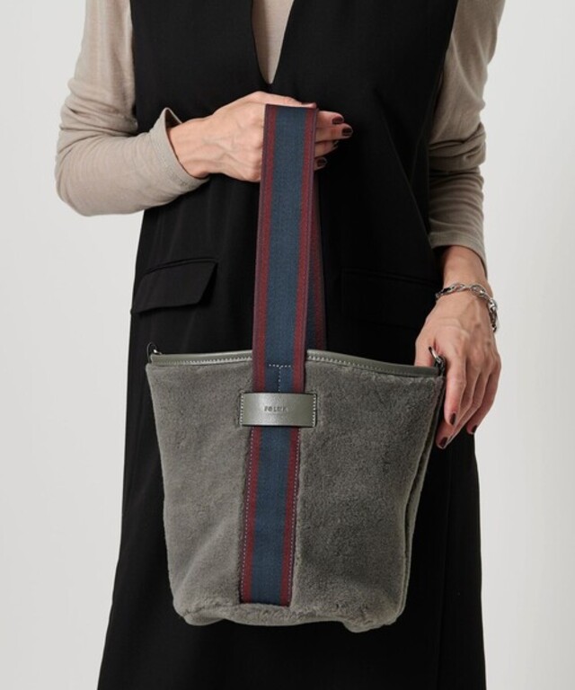 【別注】<Folna>フェイクムートン ワンショルダーバッグ