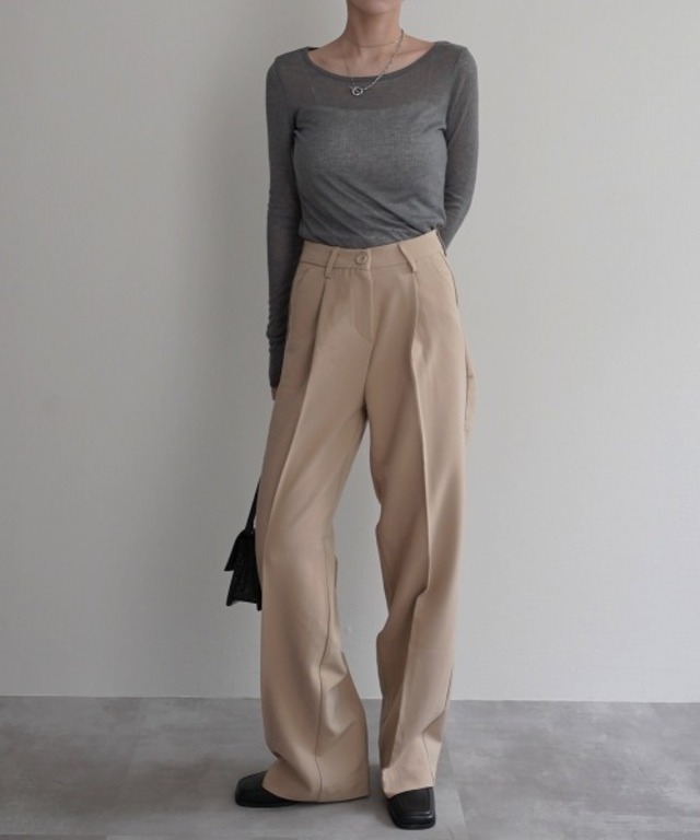 リブシアークルーネックトップス