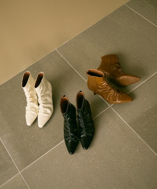 Gathered design heel boots / ギャザーデザインヒールブーツ