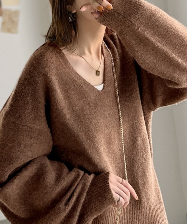 ふわっと軽やか◎メランジ調Vネックニットプルオーバー（長袖）