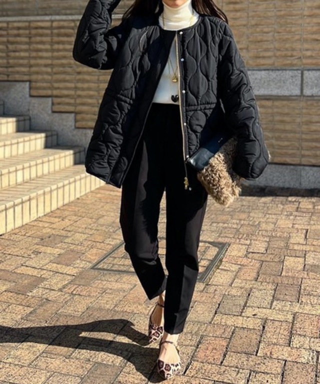 キルティングノーカラーハーフコート