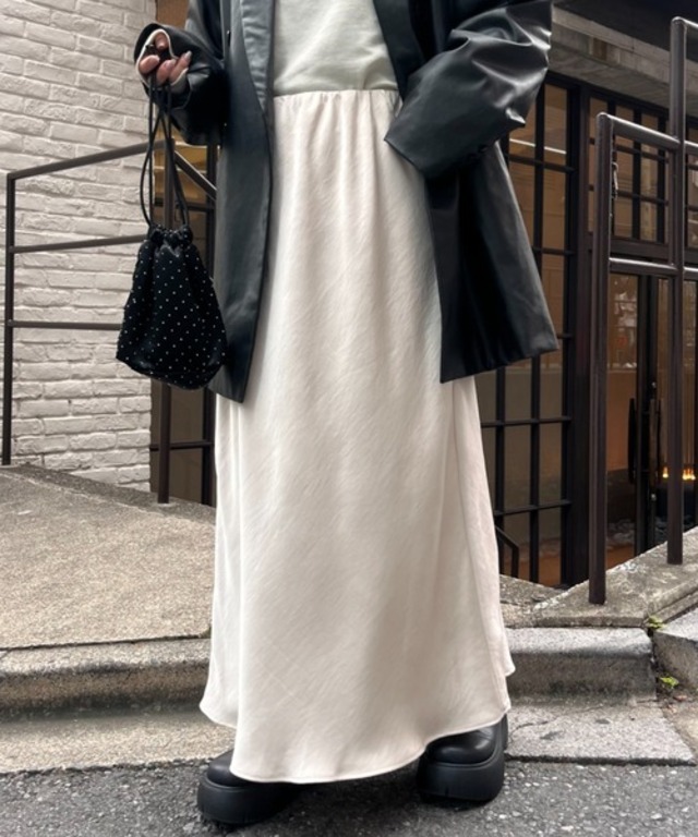 【チェック柄登場/華奢見えが叶う】スタイルアップサテンスカート