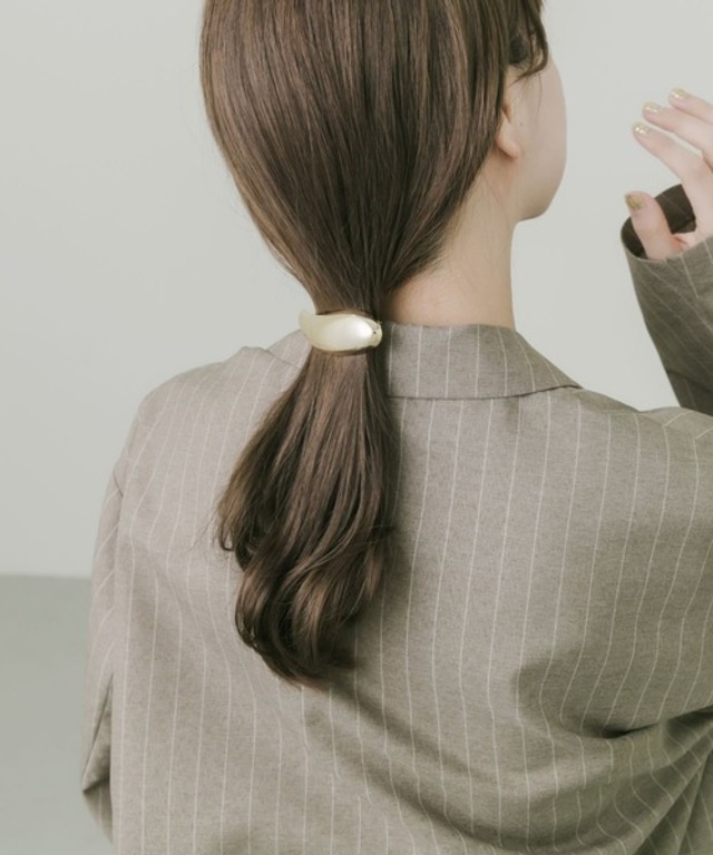 プランプメタルバレッタ