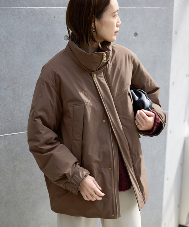 フェザーライト撥水モンスターダウン