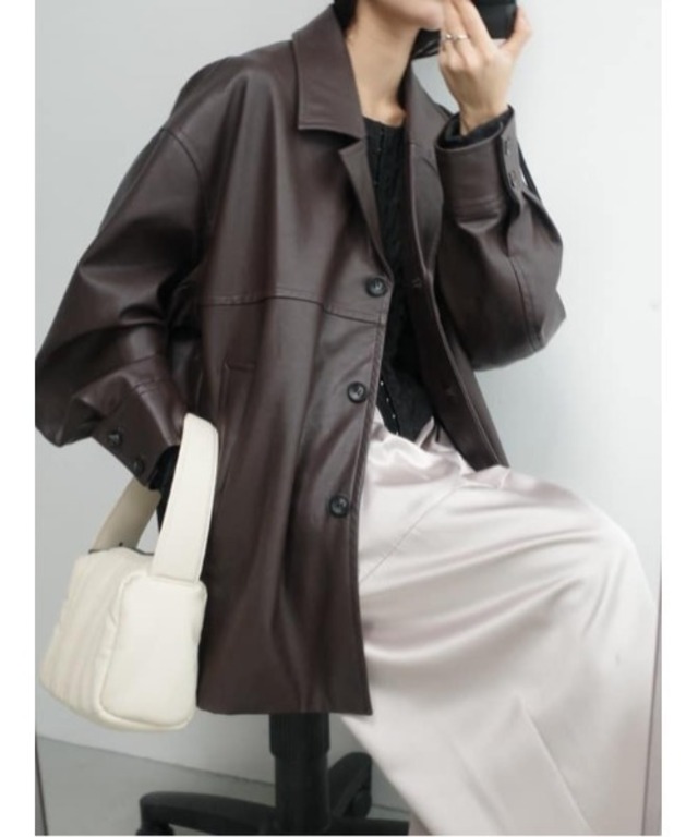 【大人気】フェイクレザージャケット 秋服/冬服
