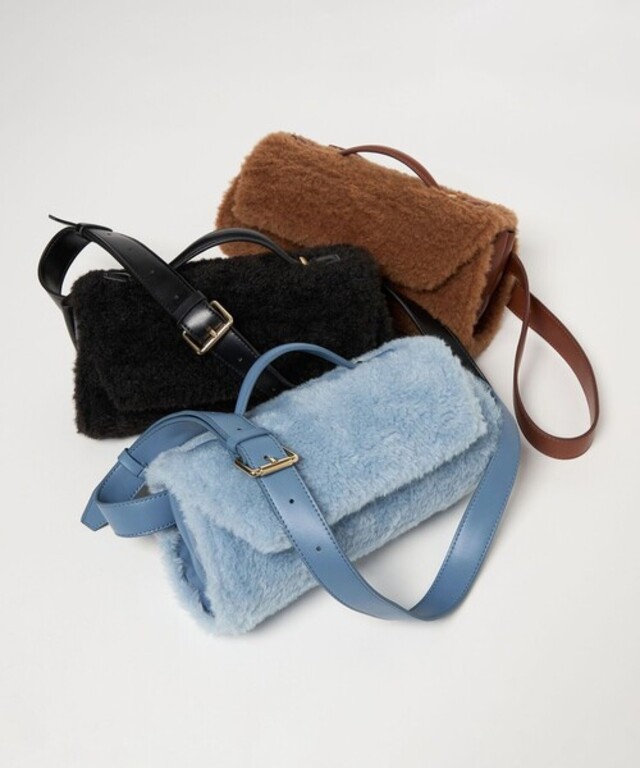 EM フラップ ボア ショルダーバッグ