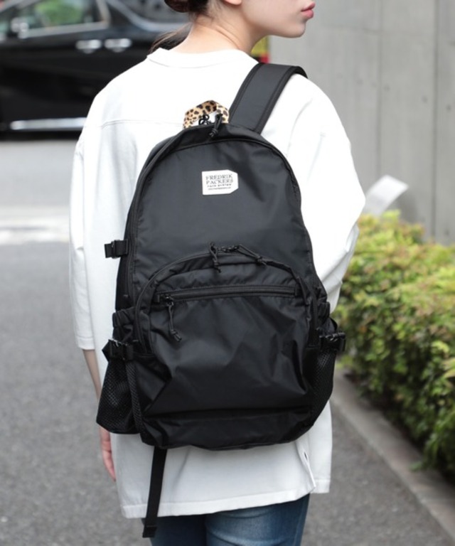 【FREDRIK PACKERS】210D DAY PACK TIPI マザーズリュック フレドリックパッカーズ