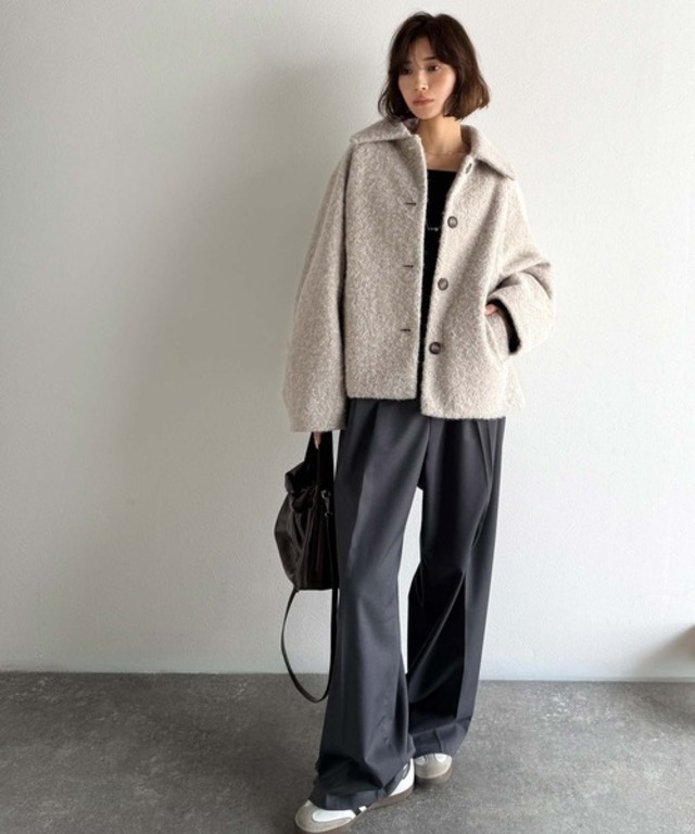 ベーシックアウターを、素材感で大人見えに◎リングシャギーショートコクーンシルエットジャケット