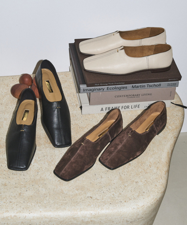 GRISEレザースクエアハイバンプフラット