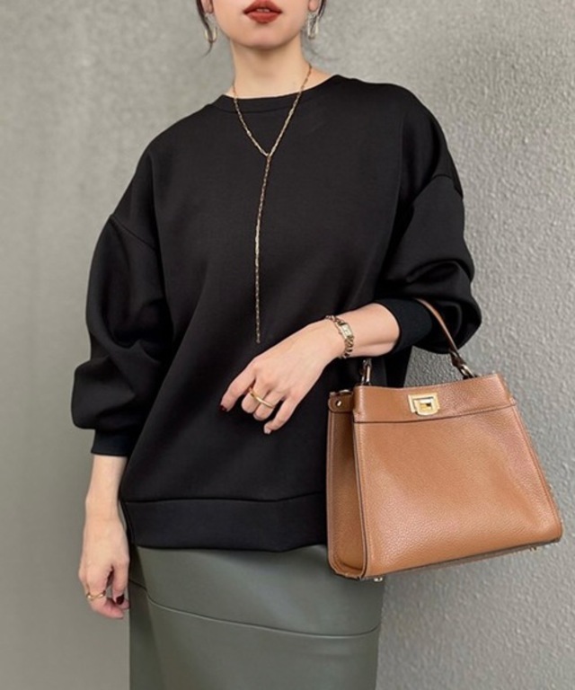 【ネックが選べる】ダンボールコクーンフォルムプルオーバー