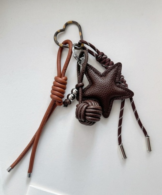 レザータッチ スターモチーフ ハートカラビナ マルチチャーム コード付き キーホルダー バッグチャーム