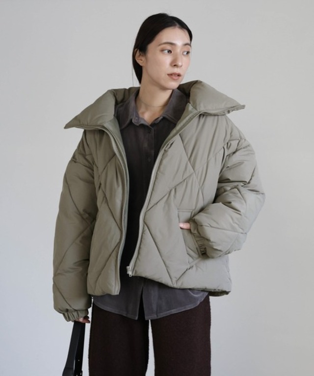 ハイネックダイヤキルトショートダウン