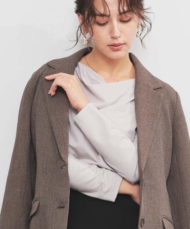 ドレープトップス