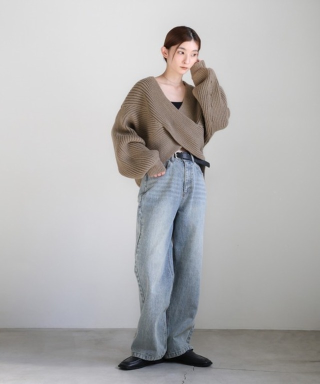 2WAYクロスデザインショートニット