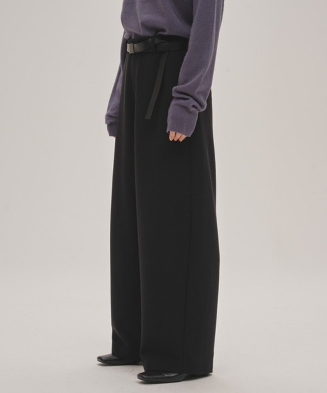 Wide Cocoon Trousers