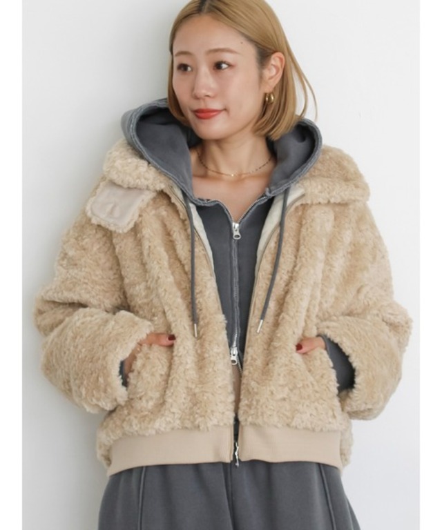 ボアショートブルゾン