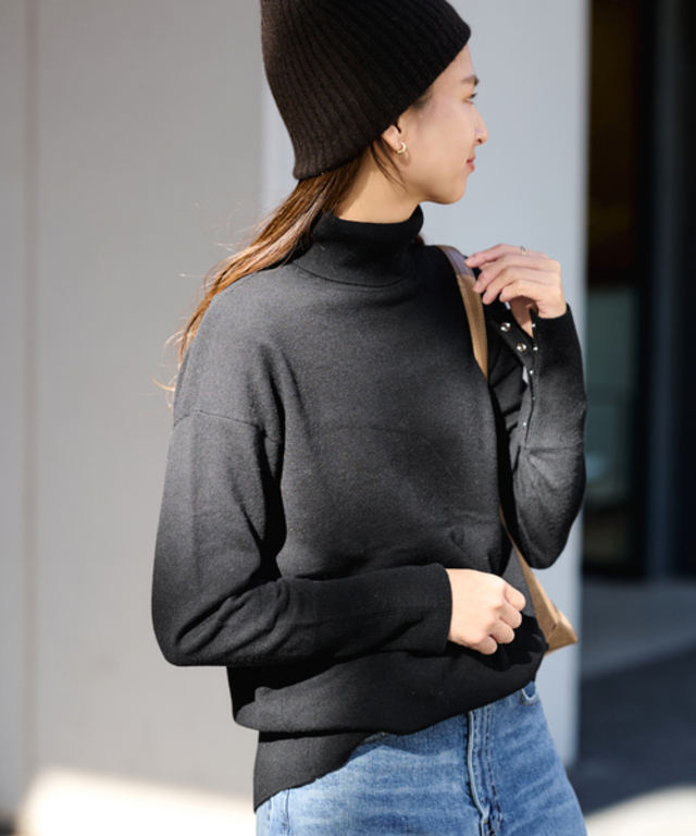 ≪追加≫ハトメ付き天竺タートルネック