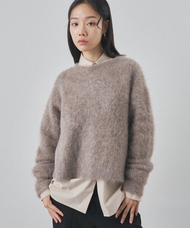 スーリーアルパカクルーネックプルオーバー