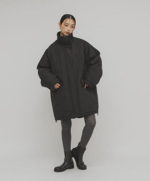 モンスターパテッドミドルコート