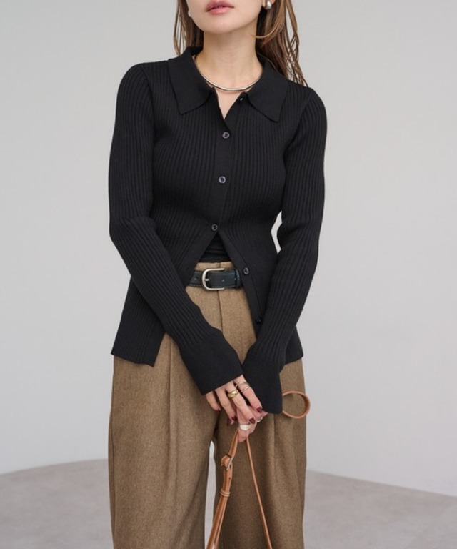 襟付きフレアスリーブリブニット