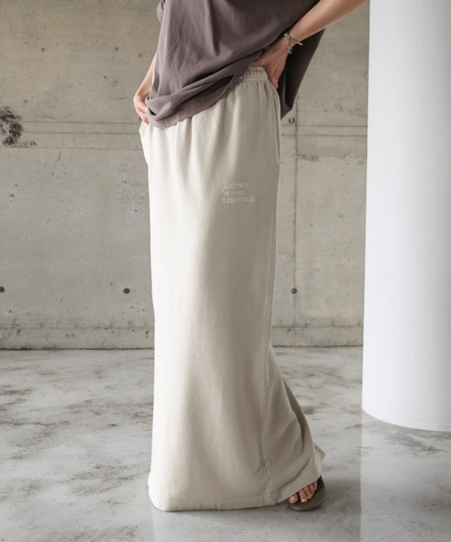 ピグメント加工ANMEエンブロイダリーロゴスウェットタイトスカート