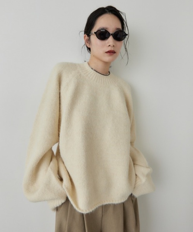 モヘアライクニットプルオーバー