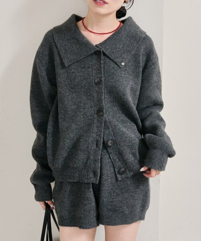 【今すぐお届け可能！柔らかい素材で着心地◎】襟付きプレートニットカーディガン