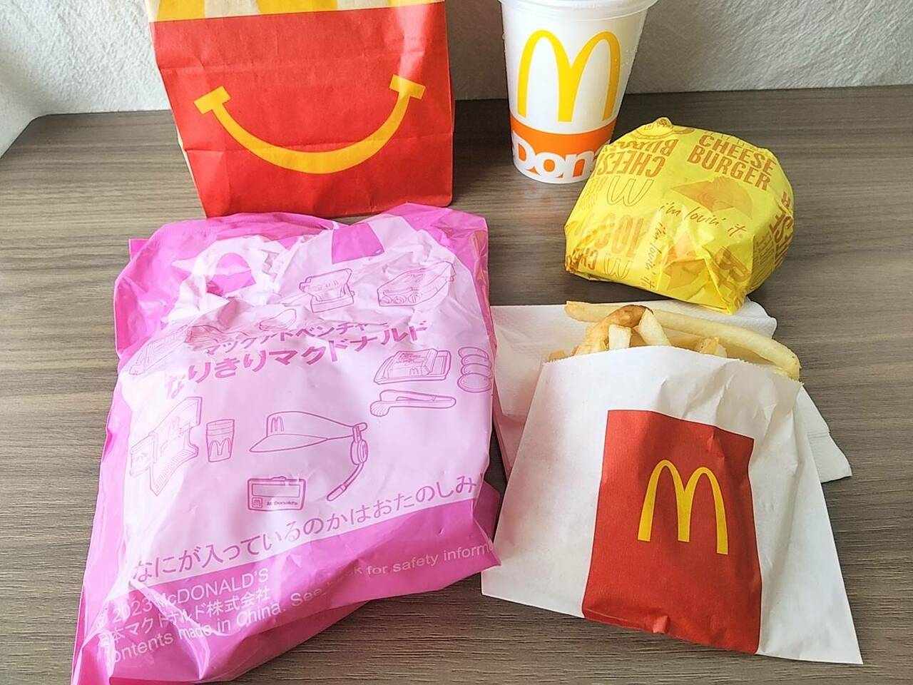 ハッピーセット なりきりマクドナルド 名札 サンバイザー - その他