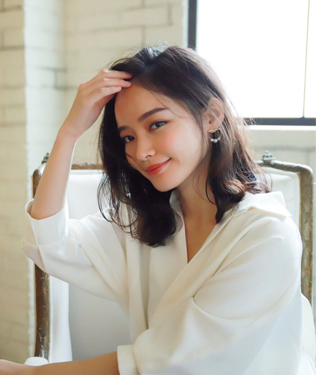 Olさんの 恋髪 男性を惹きつけるミディアム ロングヘアスタイル選 Locari ロカリ